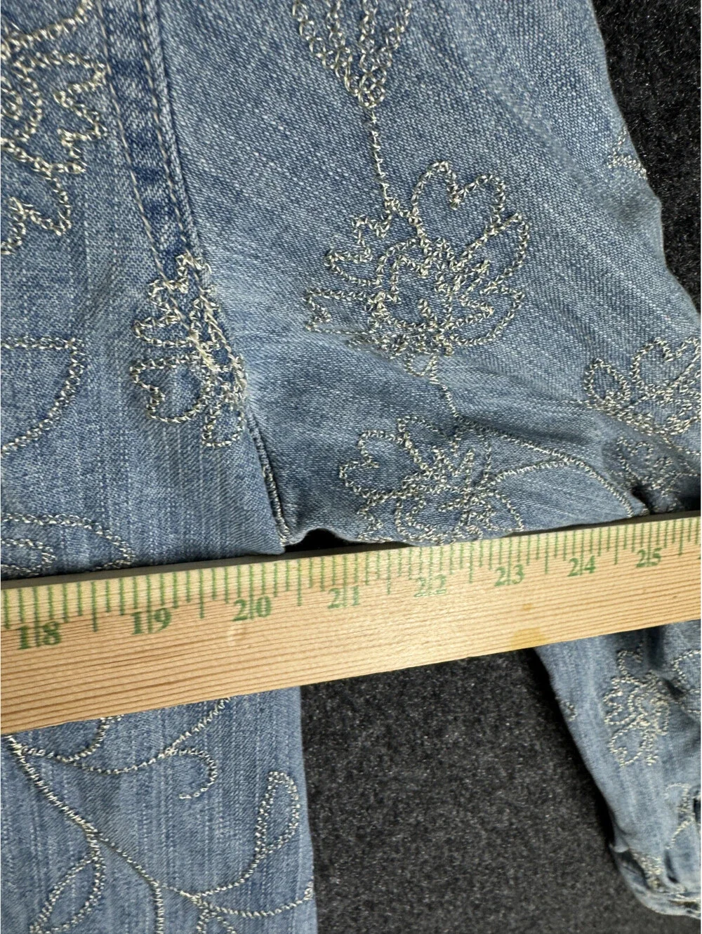Alfred Dunner Jacket Women 14 Blue Floral Embroidered Denim Light Wash Button